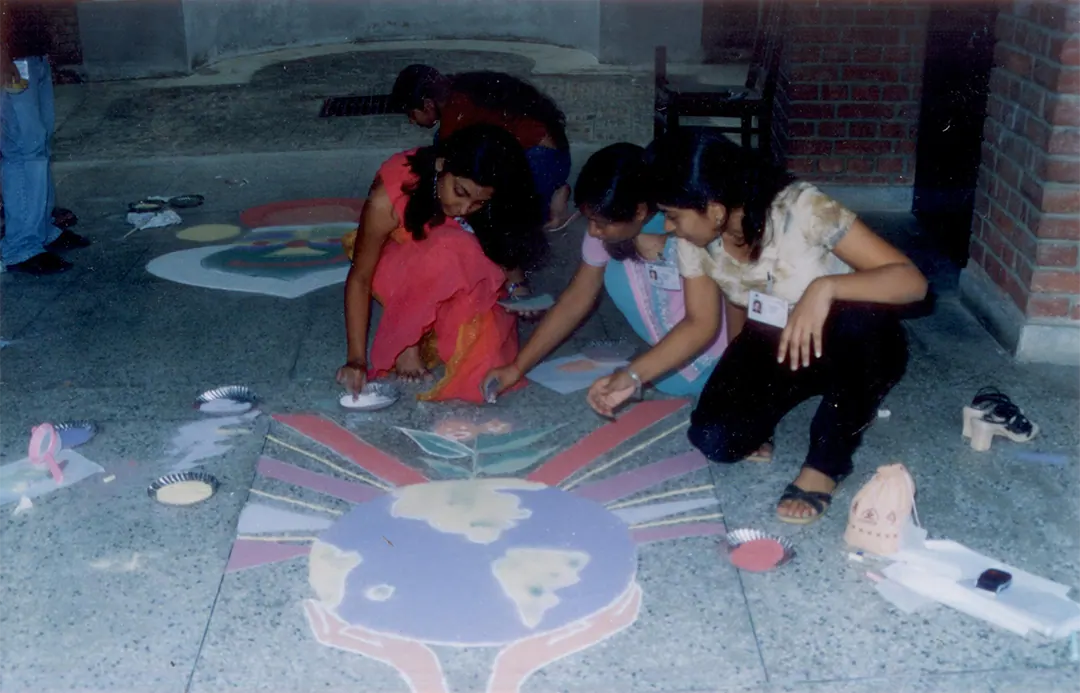 Painting a big floor mural on the ground